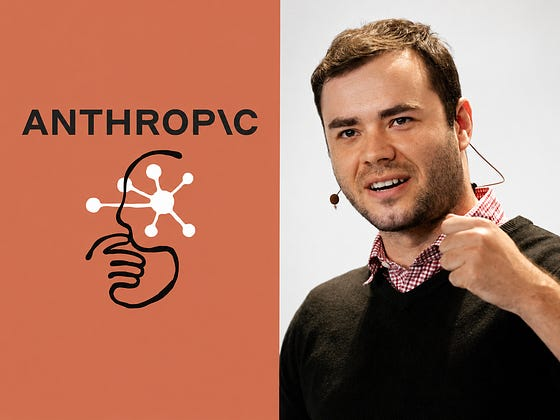 Andrej Karpathy taler ved siden af Anthropic-branding